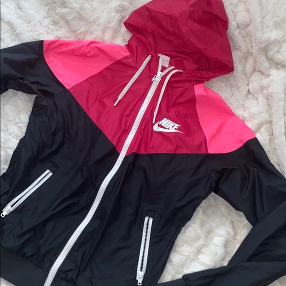 Nike jacket - Picture 3 of 5